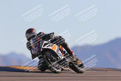media/Nov-06-2023-Moto Forza (Mon) [[ce023d0744]]/3-Intermediate Group/Session 5 (Turn 9)/